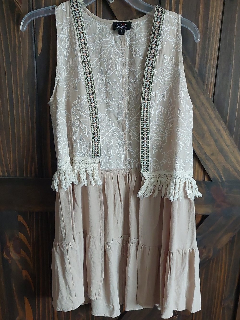 GiGio By Umgee Cream Tassel Boho Sleeveless Tapestry Vest NWOT